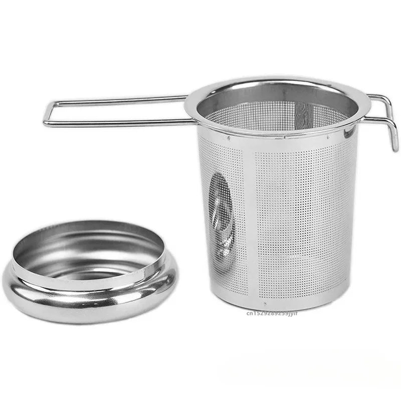 1Pc Stainless Steel Tea Filter Loose Tea Drainer with Lid Handle Anti-Scald Multi-Purpose Tea Strainer Fine Mesh Coffee Filter