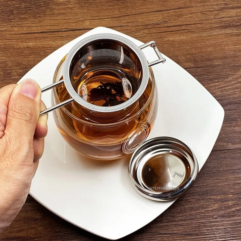 1Pc Stainless Steel Tea Filter Loose Tea Drainer with Lid Handle Anti-Scald Multi-Purpose Tea Strainer Fine Mesh Coffee Filter